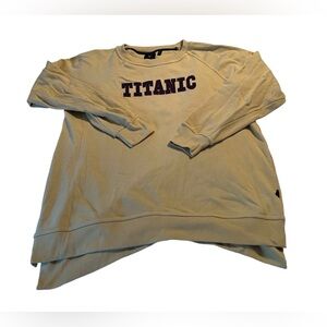 Women’s titanic sweatshirt